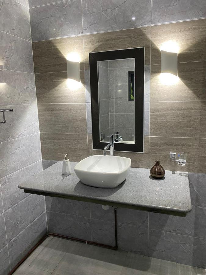 Jasmine Stay Self-Catering Apartments Victoria Kültér fotó