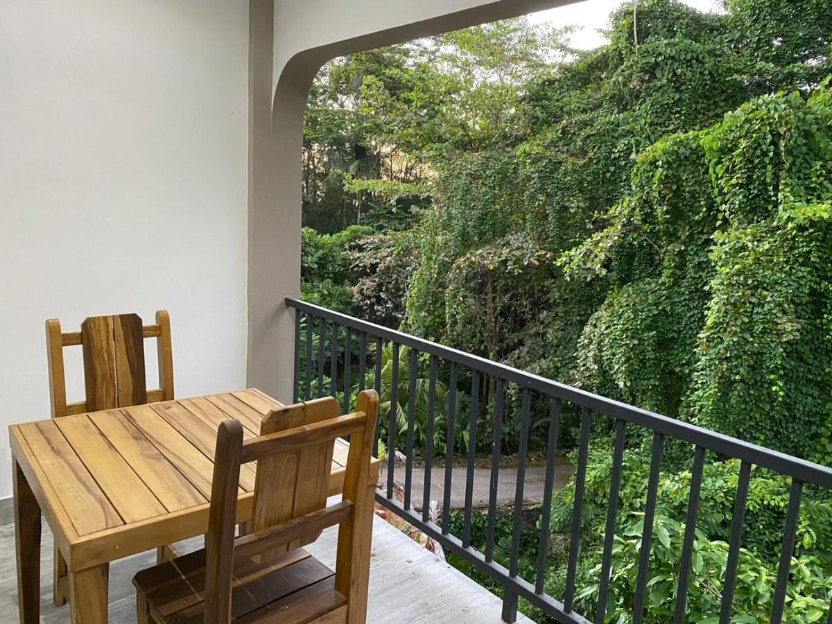 Jasmine Stay Self-Catering Apartments Victoria Kültér fotó